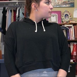 Black quarter sleeve hoodie super comfy